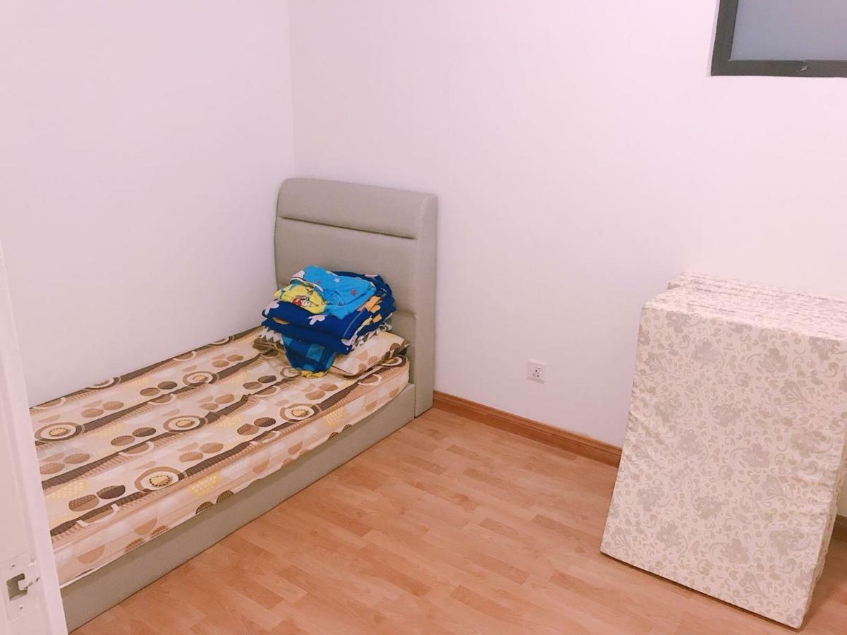 Johor Bahru Paradigm Leplatino Homestay Exteriör bild