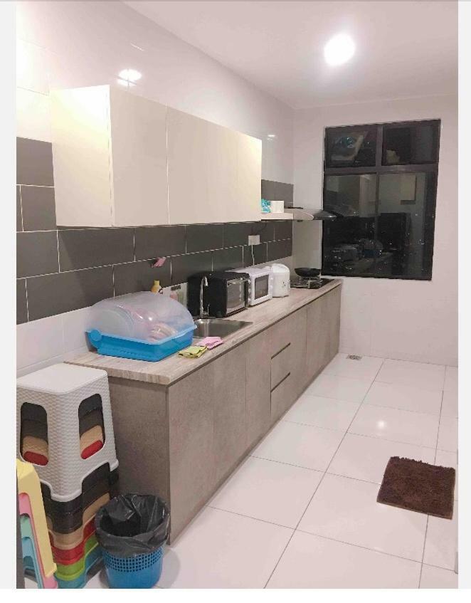Johor Bahru Paradigm Leplatino Homestay Exteriör bild